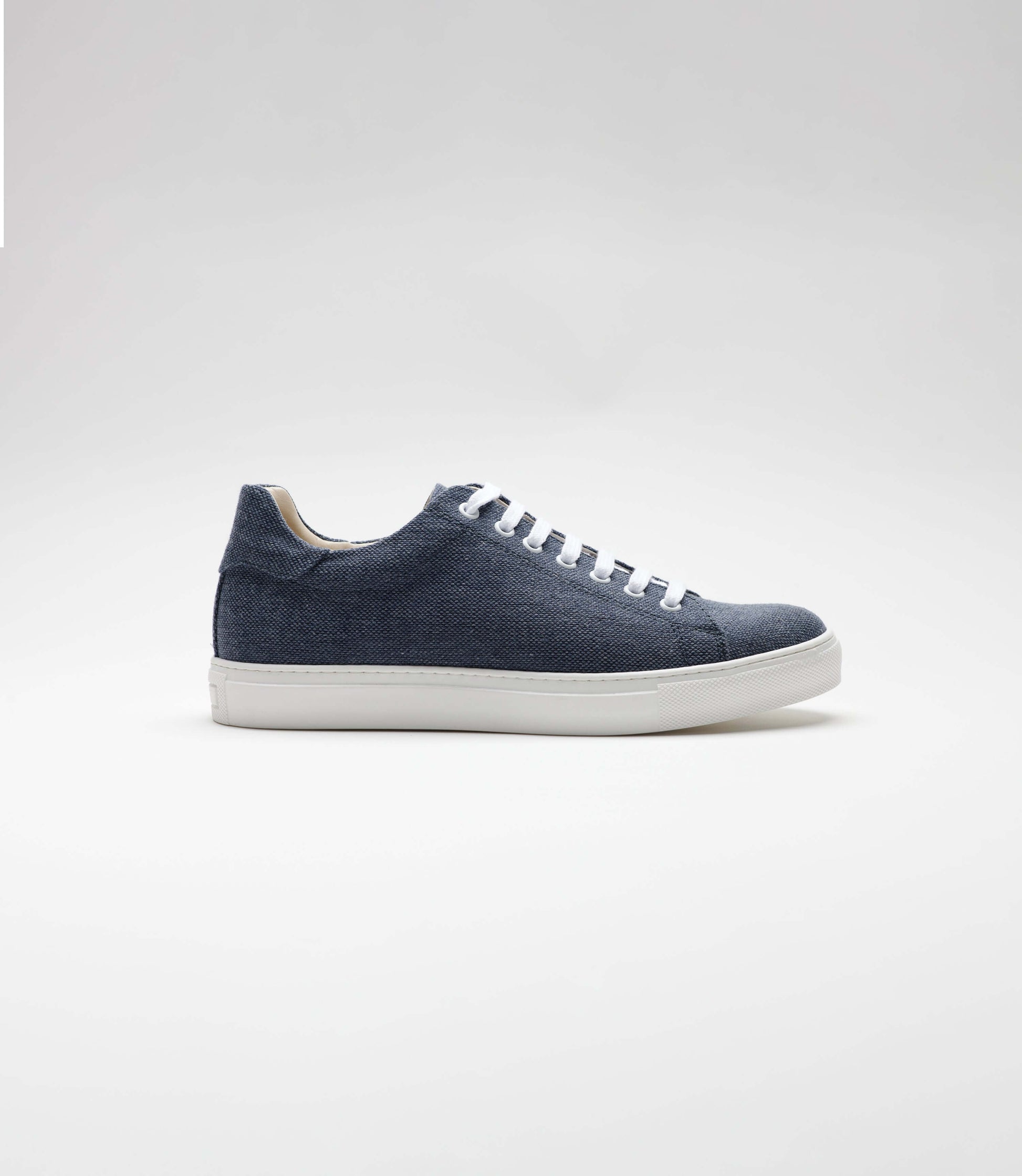 hemp sneakers blue