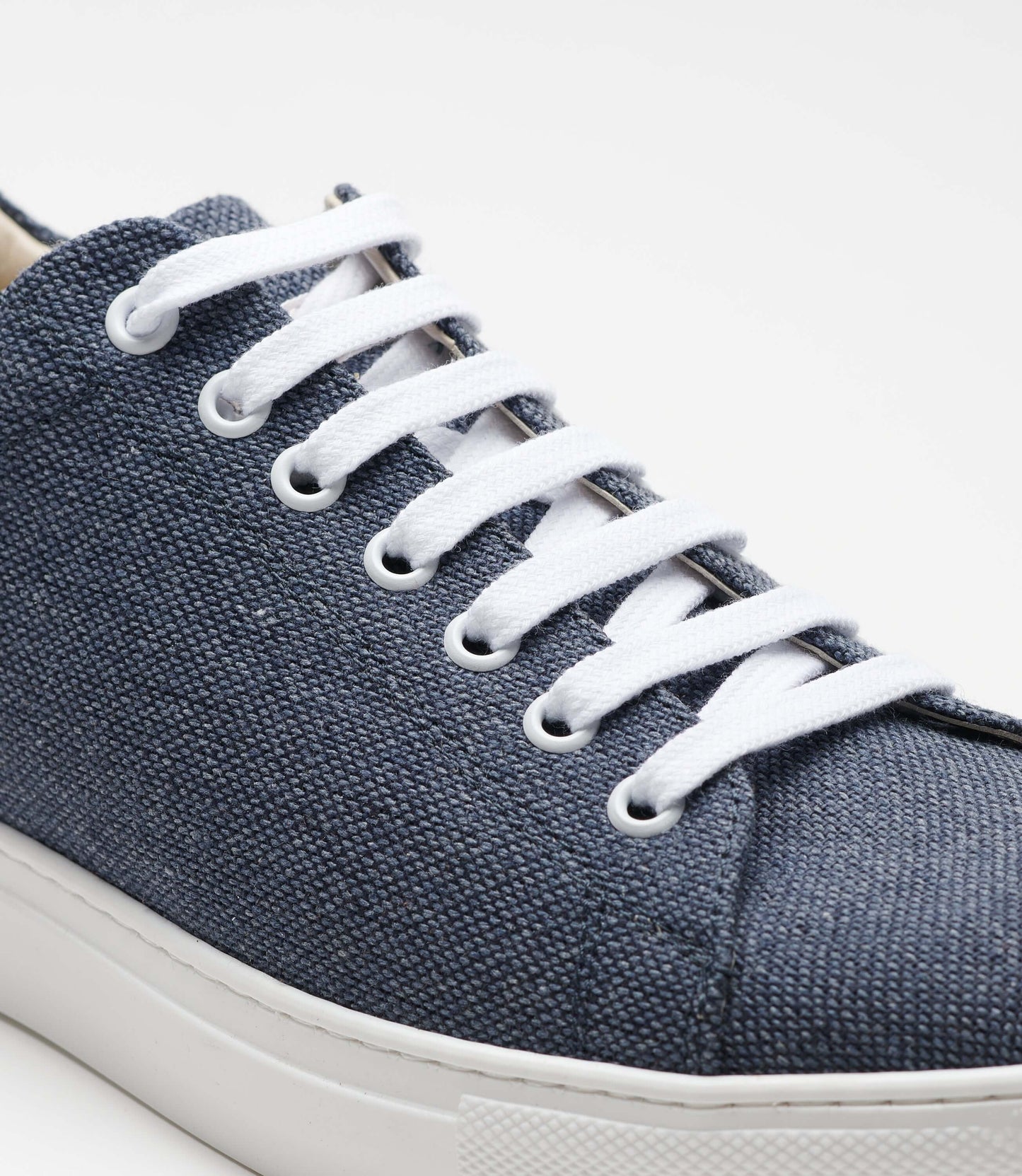 hemp sneakers blue
