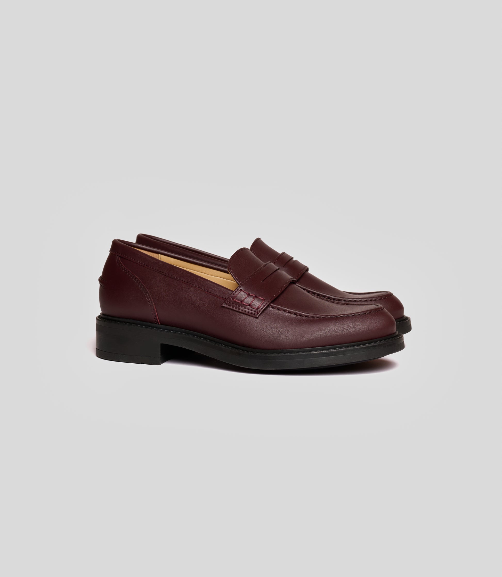 Vegan loafer burgundy