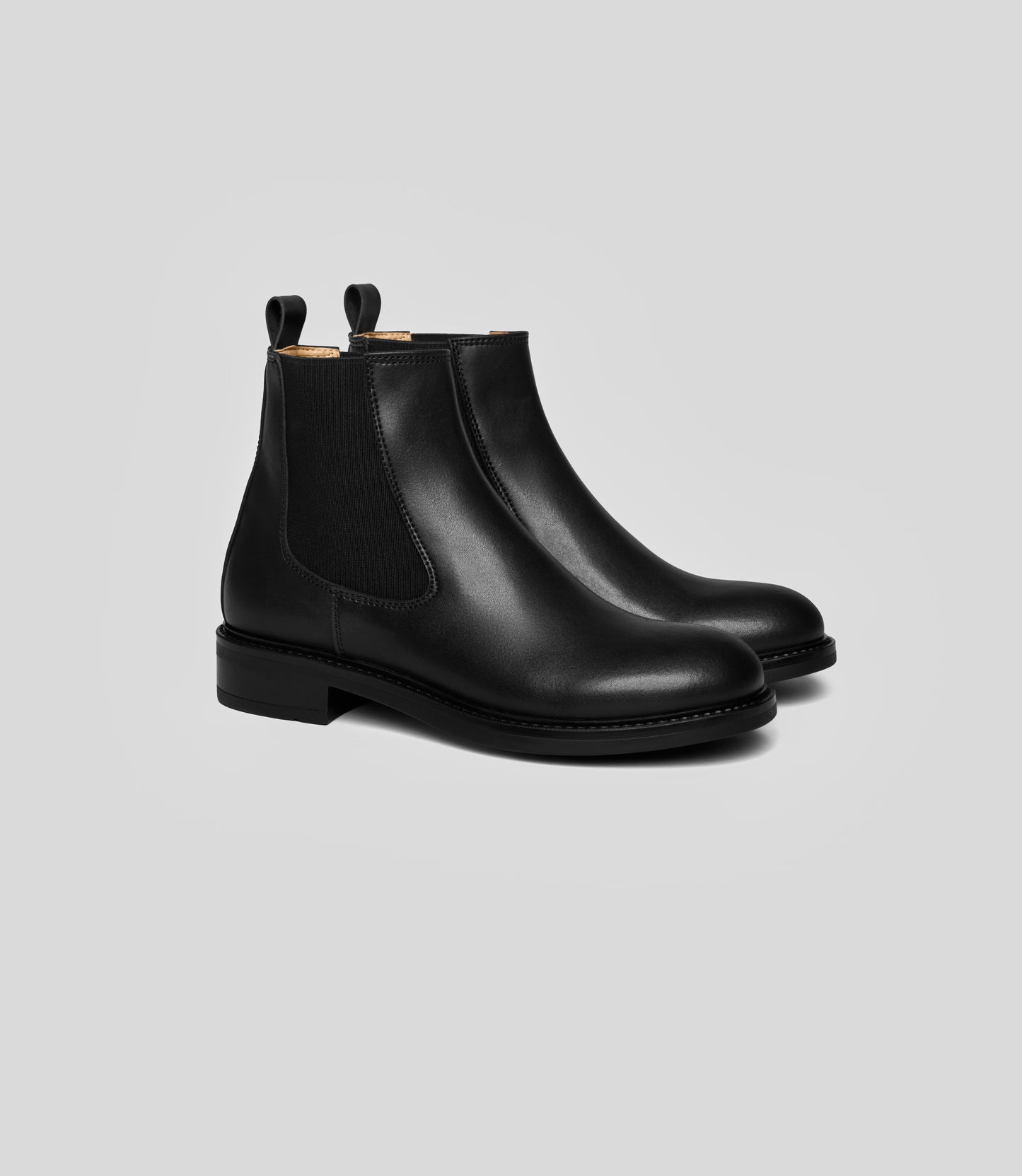 vegan chelsea boot women black
