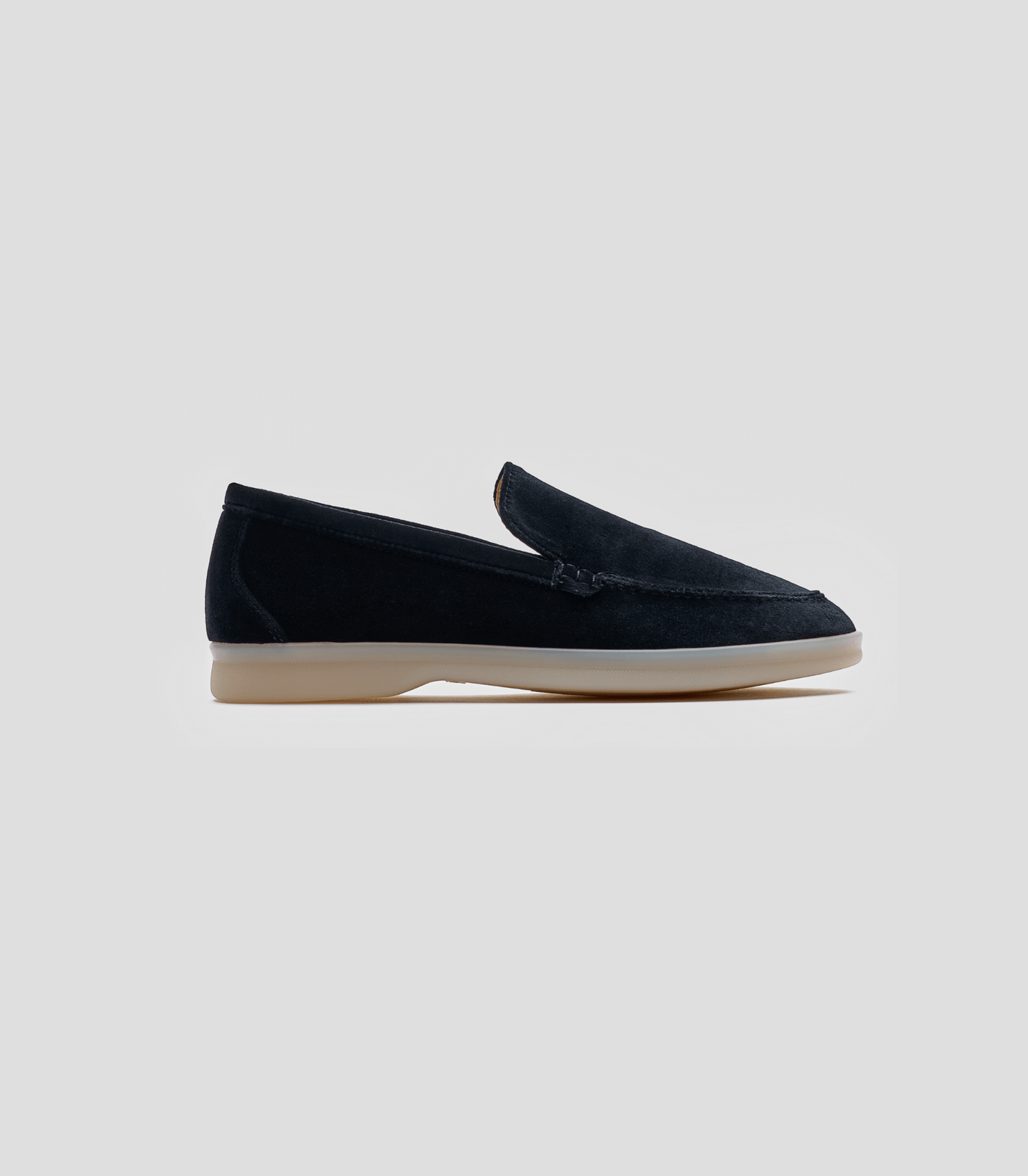 Vegan Velvet Loafer Black Woman