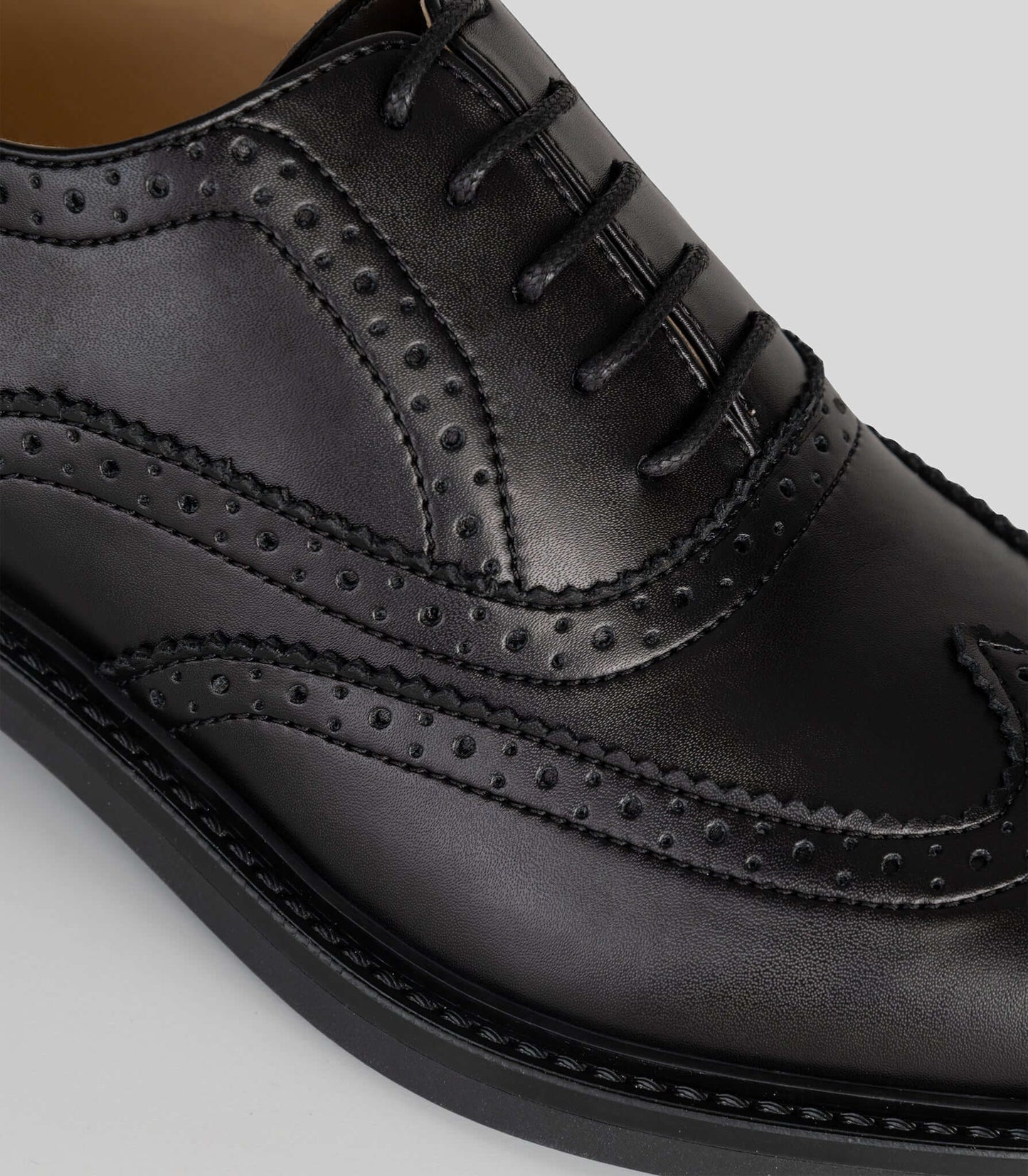 Vegan Oxford brogue black