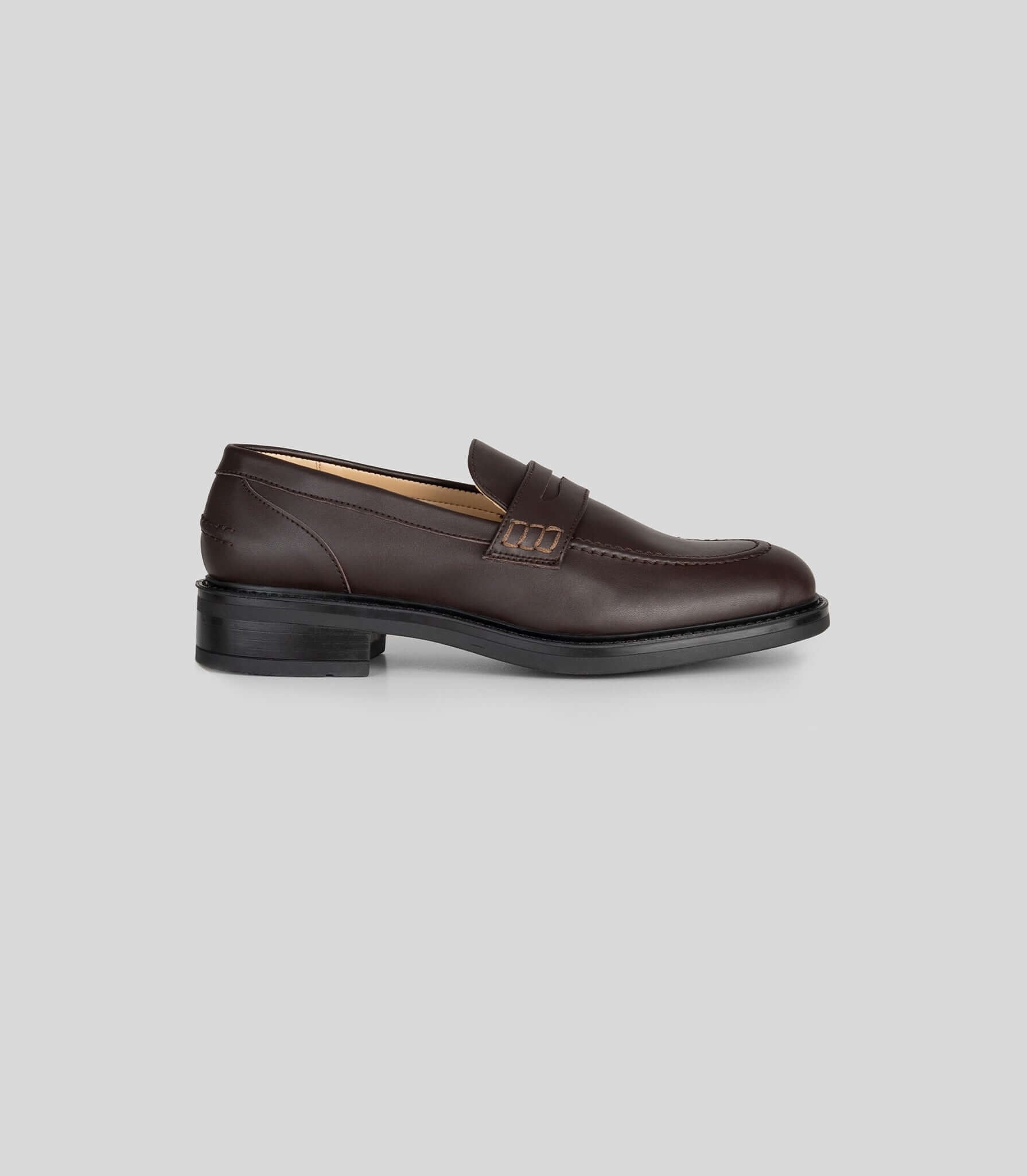 vegan loafer brown woman