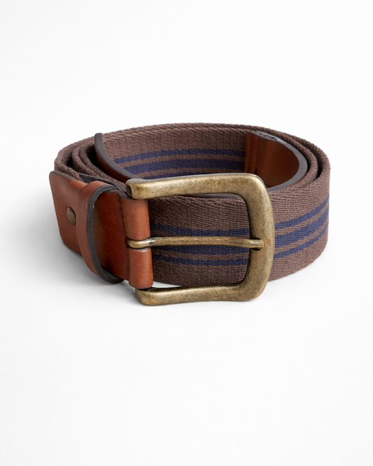 Casual vegan belt - mascagni with a stylish metal buckle and brown leather accents.