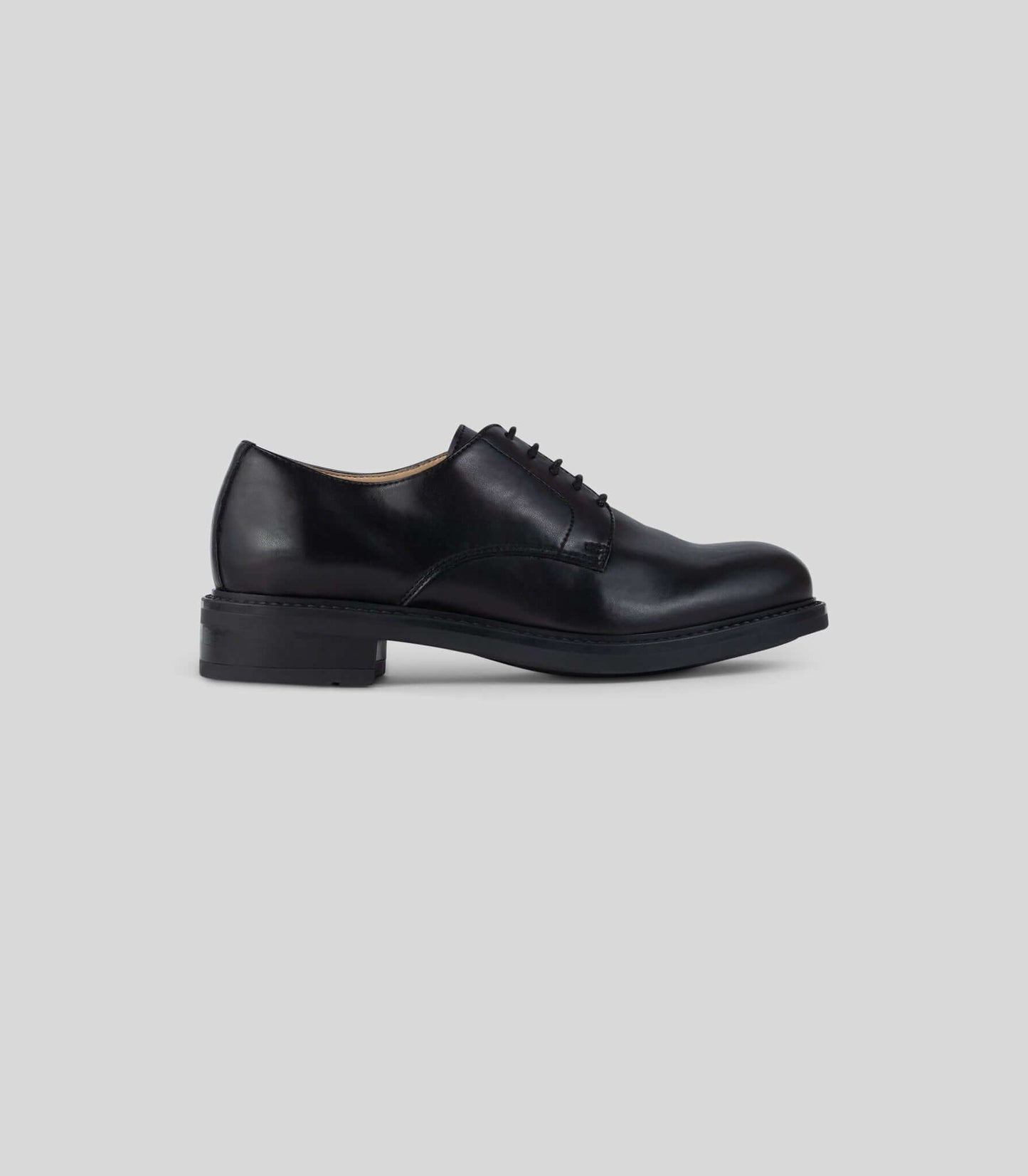 Vegan Derby Woman Side Black